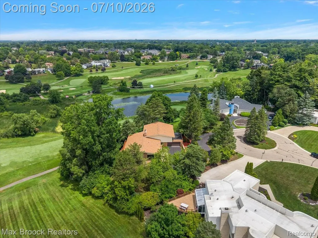 1808 Moors Court Bloomfield Hills City MI 48302