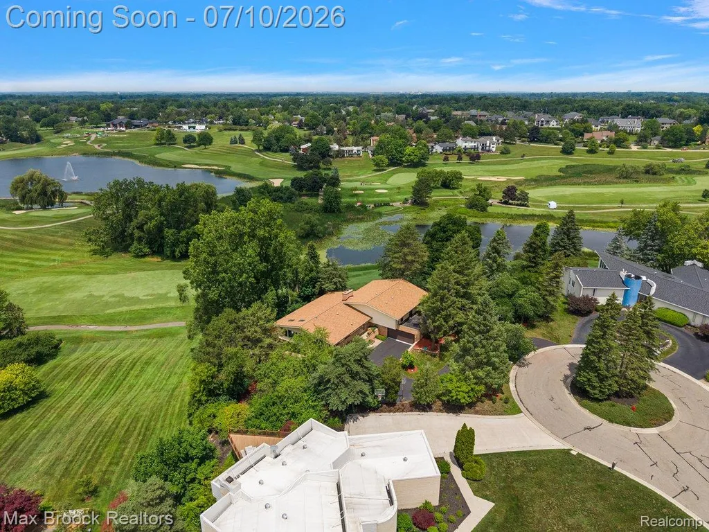 1808 Moors Court Bloomfield Hills City MI 48302