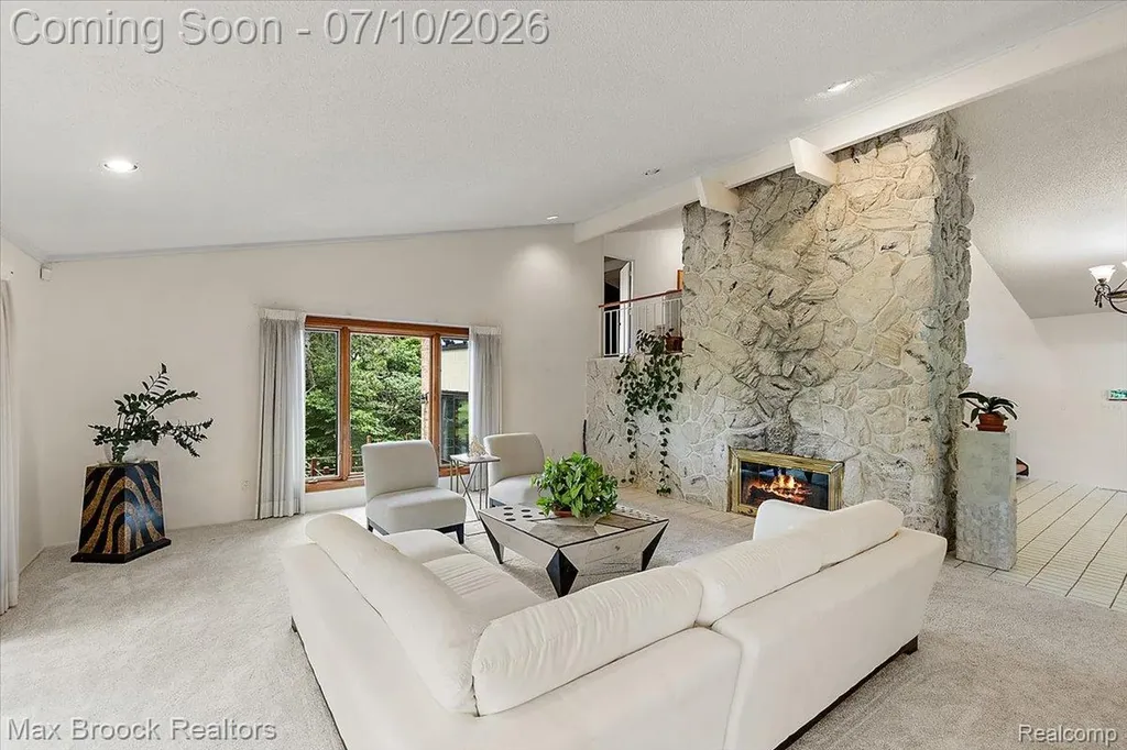 1808 Moors Court Bloomfield Hills City MI 48302