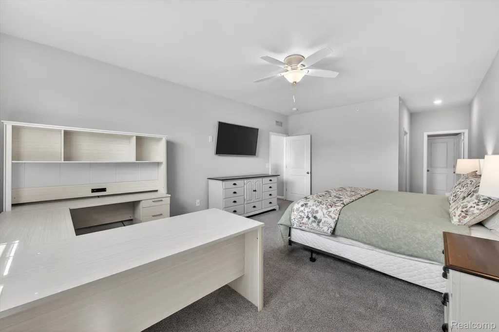 9789 Ridge Run Street Hartland Township MI 48855