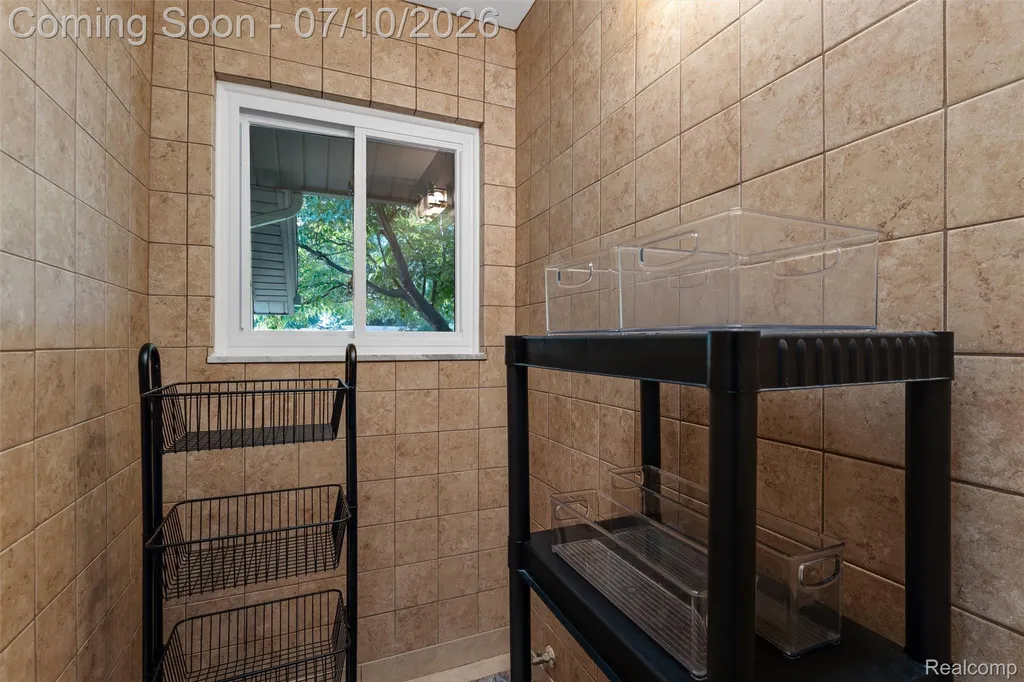 29721 Beacontree Street Farmington Hills City MI 48331