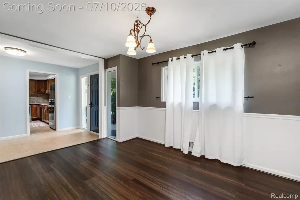 29721 Beacontree Street Farmington Hills City MI 48331