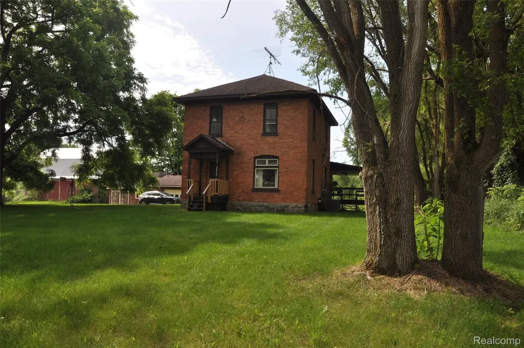 3954 Mayville Road Dayton Township MI 48760