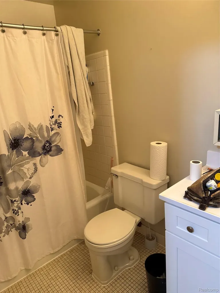 26790 Joy Road Redford Charter Township MI 48239
