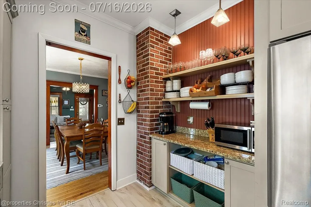 1416 W Marshall Street Ferndale City MI 48220