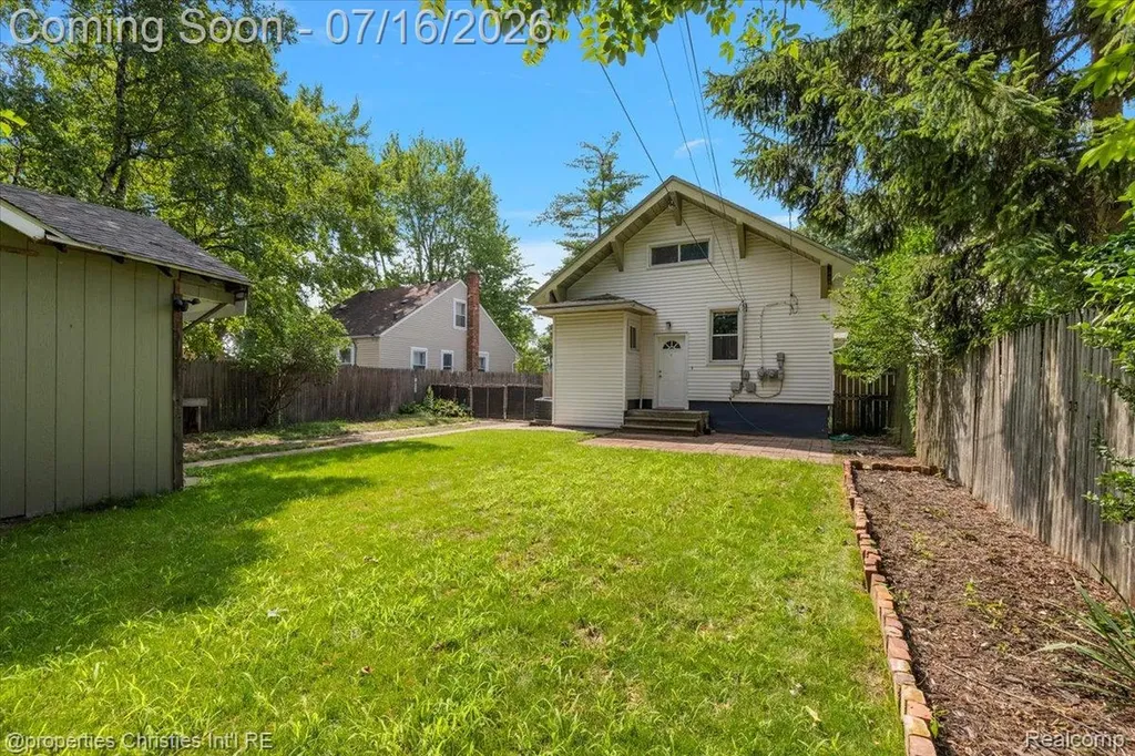 1416 W Marshall Street Ferndale City MI 48220