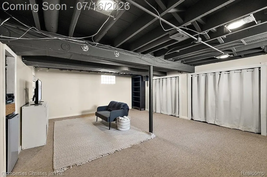 1416 W Marshall Street Ferndale City MI 48220