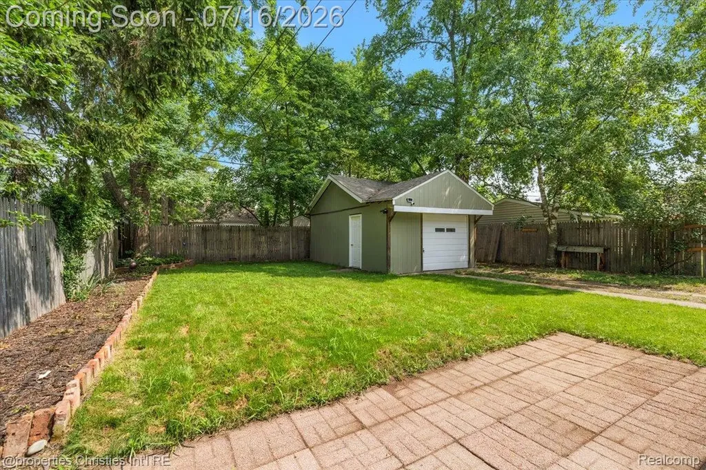 1416 W Marshall Street Ferndale City MI 48220