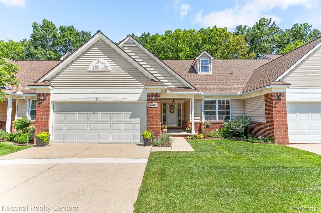 6707 Cortland Avenue Genoa Township MI 48114