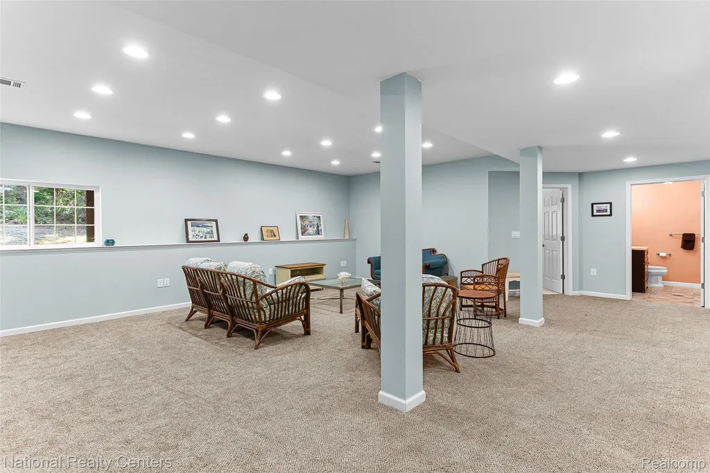 6707 Cortland Avenue Genoa Township MI 48114