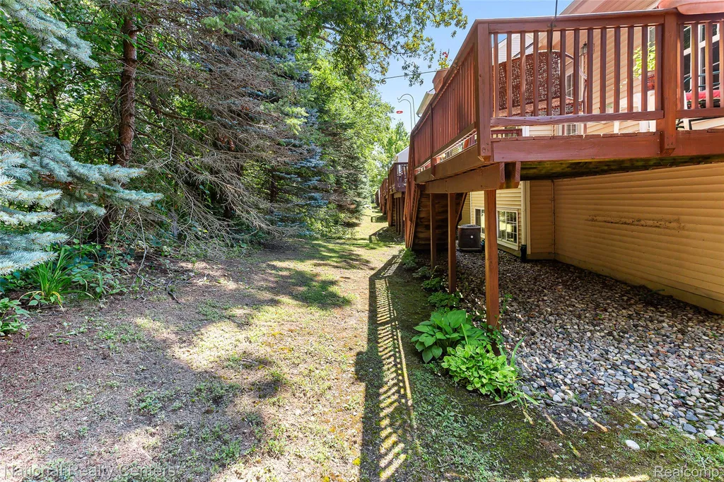 6707 Cortland Avenue Genoa Township MI 48114