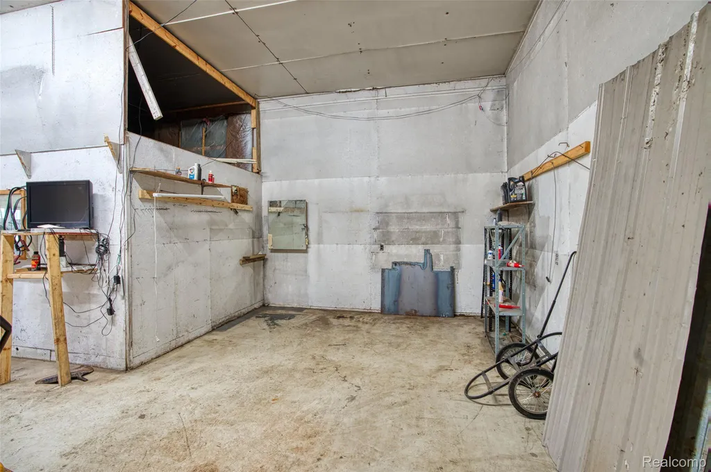 4000 E Frost Road Leroy Township MI 48892