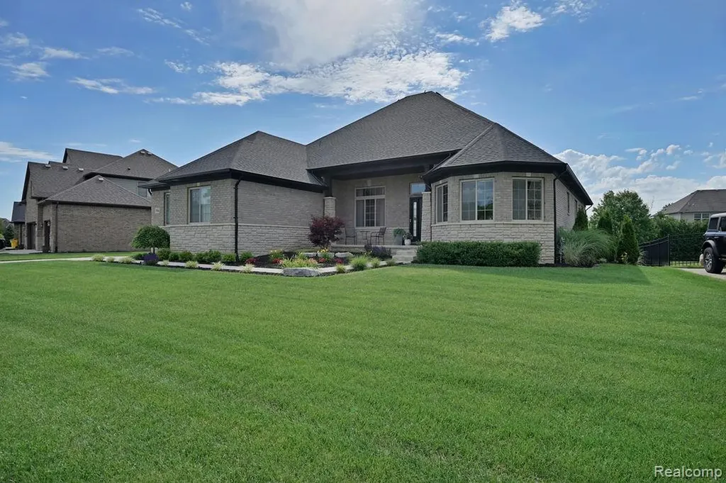 35584 Addison Drive New Baltimore City MI 48047