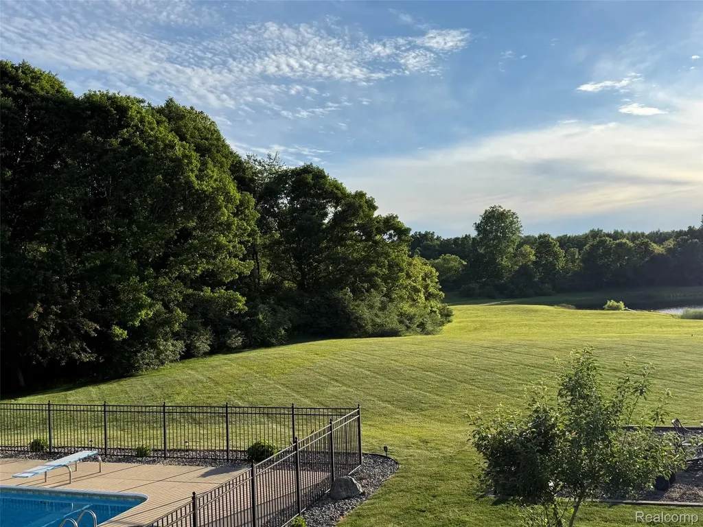 16118 Jeff Court Watertown Charter Township MI 48837