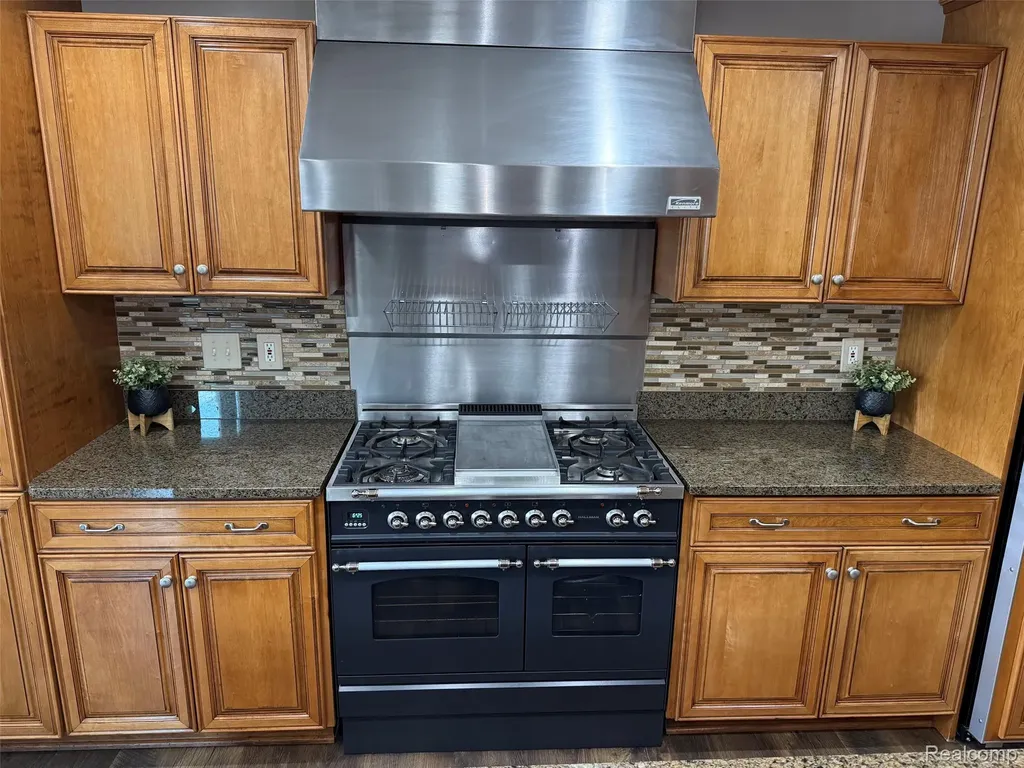 16118 Jeff Court Watertown Charter Township MI 48837
