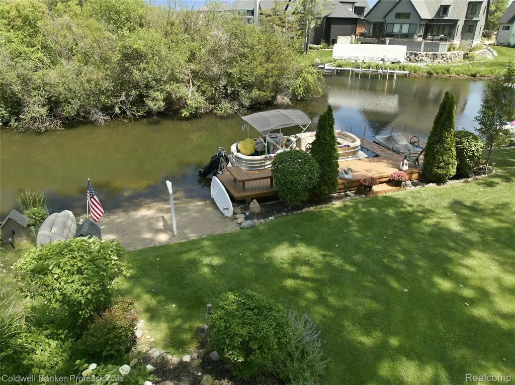 3410 Benstein Road Commerce Charter Township MI 48382