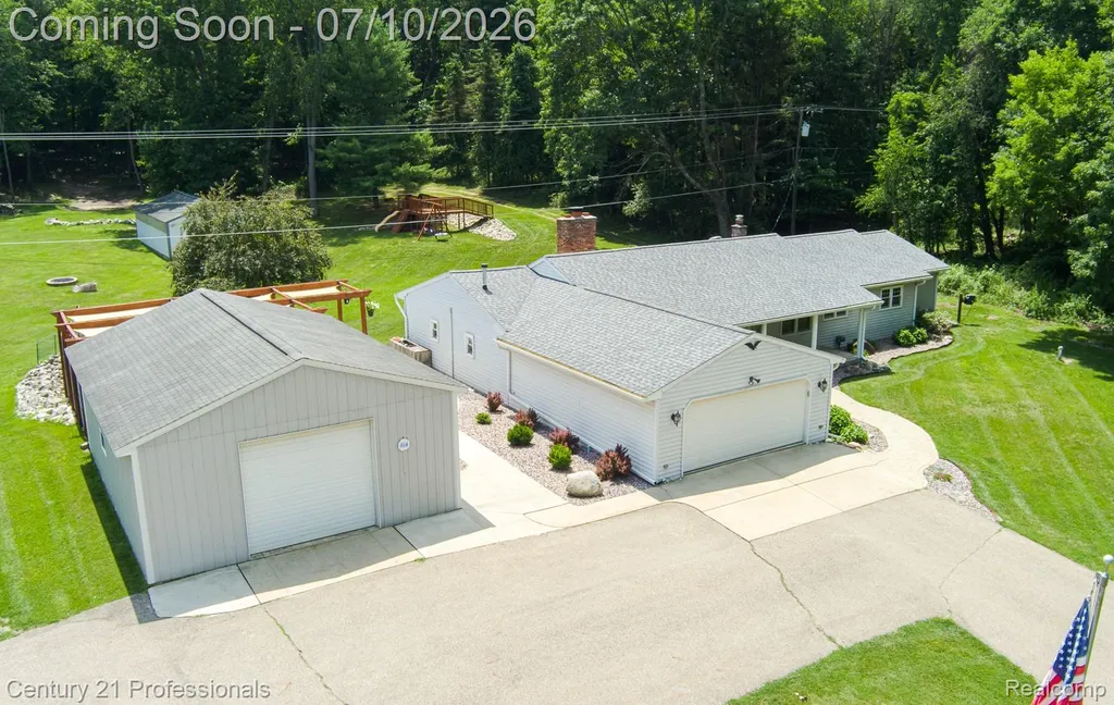 1790 Kent Road Brandon Charter Township MI 48462