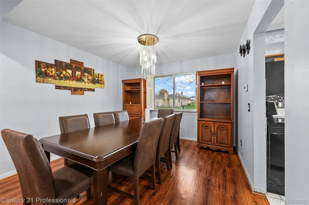 39349 Cadborough Drive Clinton Charter Township MI 48038