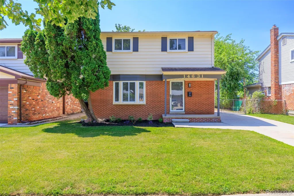 14631 Labelle Street Oak Park City MI 48237