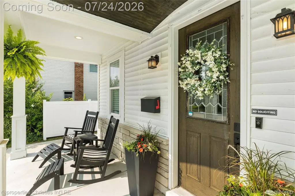 3829 Prairie Avenue Berkley City MI 48072