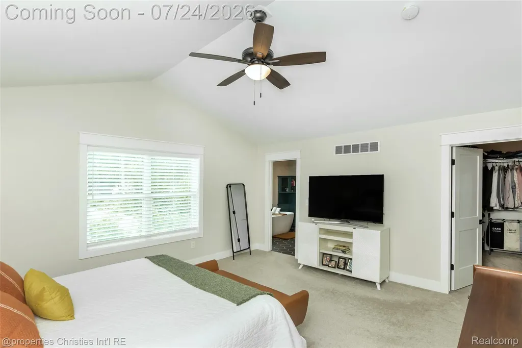 3829 Prairie Avenue Berkley City MI 48072