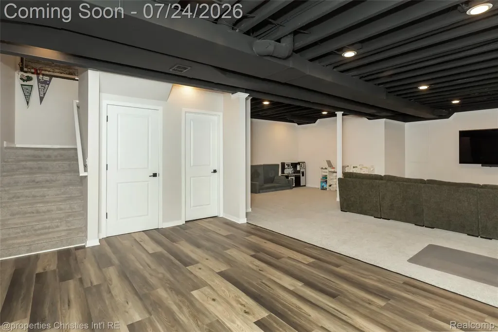 3829 Prairie Avenue Berkley City MI 48072