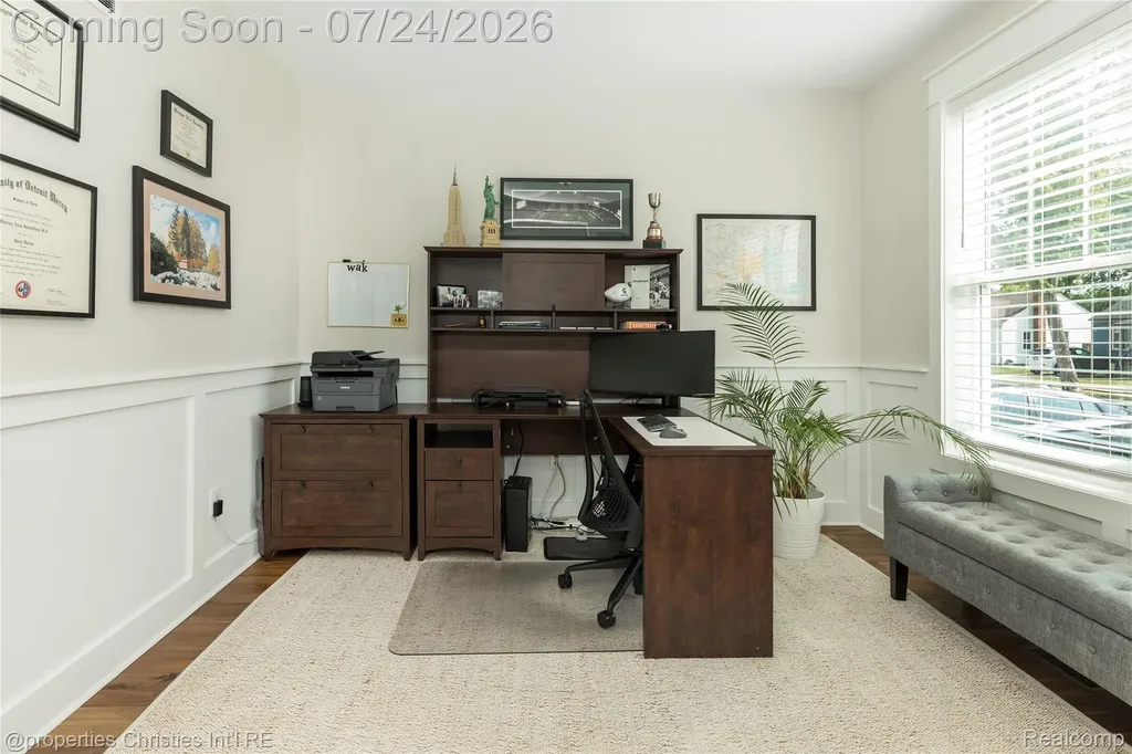 3829 Prairie Avenue Berkley City MI 48072