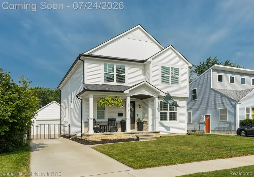 3829 Prairie Avenue Berkley City MI 48072