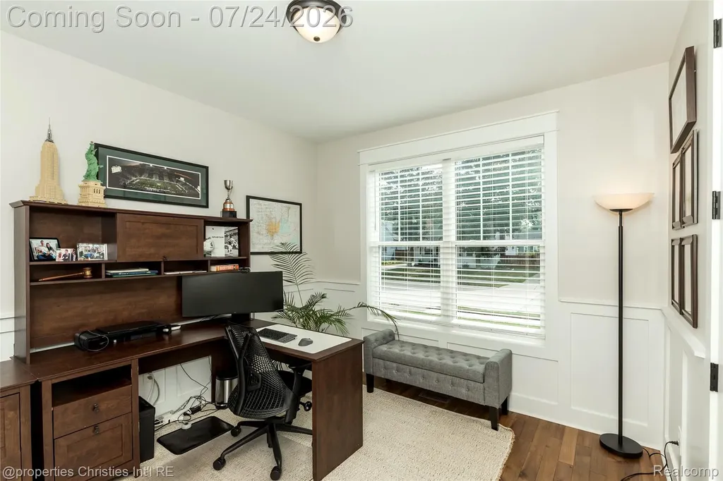 3829 Prairie Avenue Berkley City MI 48072