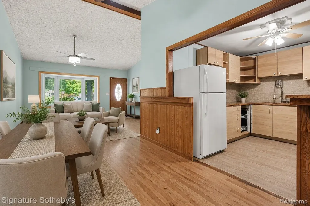 2067 Champagne Drive Ann Arbor City MI 48108