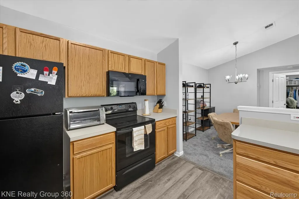 4077 Berkeley Avenue Canton Charter Township MI 48188