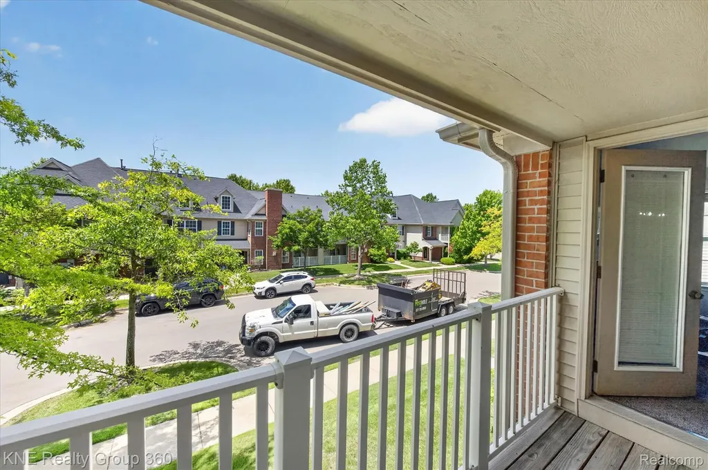 4077 Berkeley Avenue Canton Charter Township MI 48188