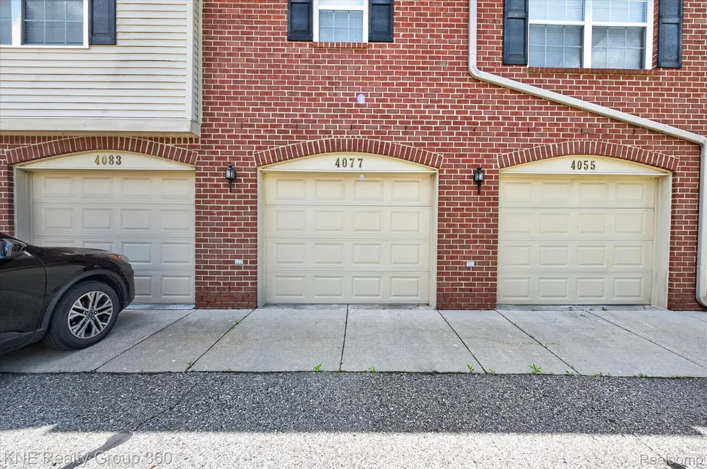 4077 Berkeley Avenue Canton Charter Township MI 48188