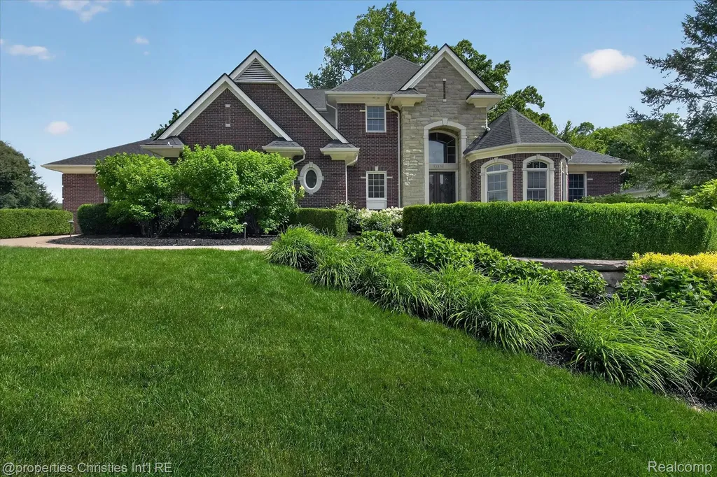 15974 Augusta Court Northville Township MI 48168