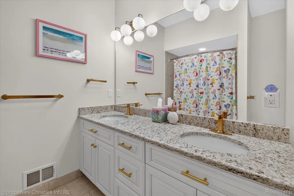15974 Augusta Court Northville Township MI 48168