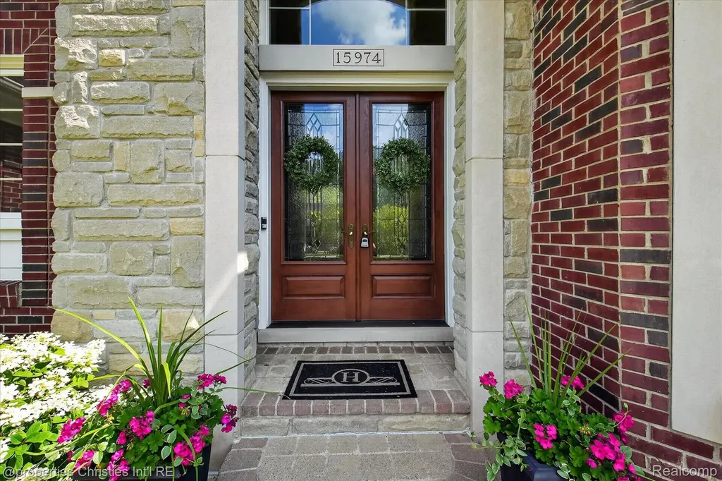 15974 Augusta Court Northville Township MI 48168