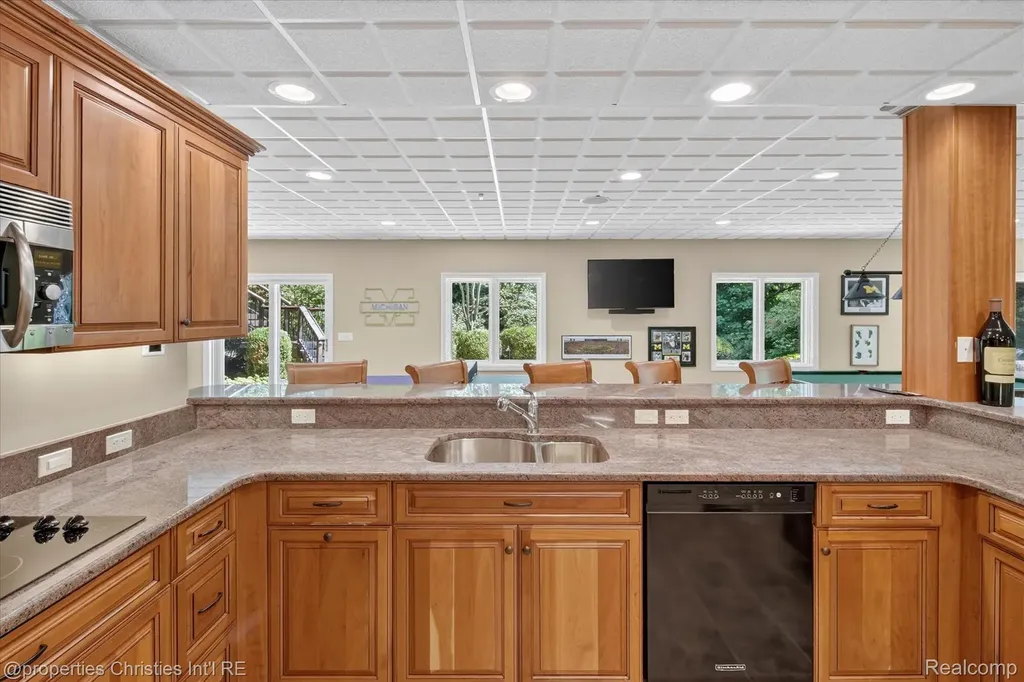 15974 Augusta Court Northville Township MI 48168