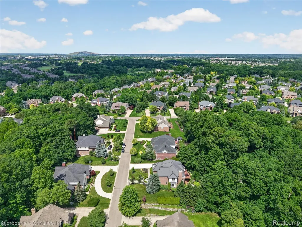 15974 Augusta Court Northville Township MI 48168