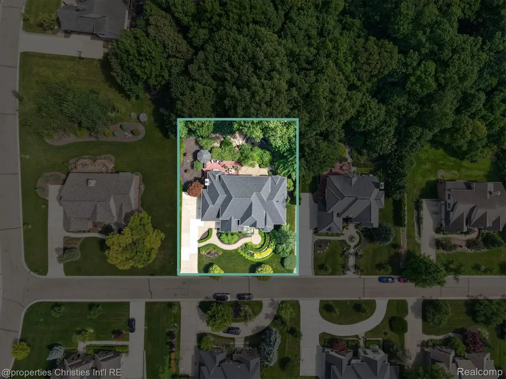 15974 Augusta Court Northville Township MI 48168