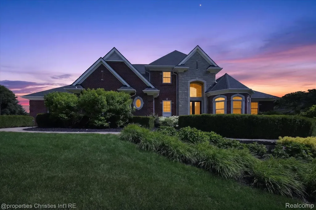 15974 Augusta Court Northville Township MI 48168