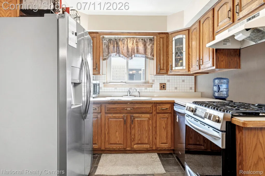 12156 Corvair Drive Sterling Heights City MI 48312