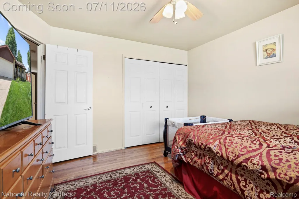 12156 Corvair Drive Sterling Heights City MI 48312