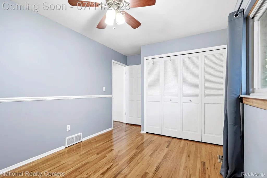 12156 Corvair Drive Sterling Heights City MI 48312