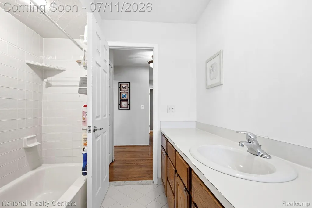 12156 Corvair Drive Sterling Heights City MI 48312