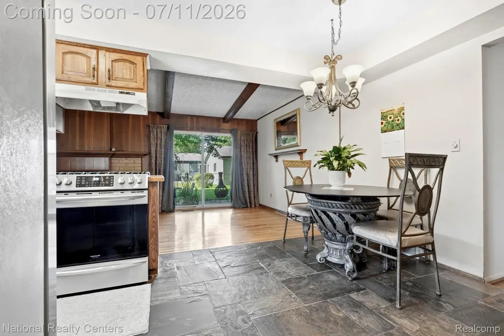 12156 Corvair Drive Sterling Heights City MI 48312