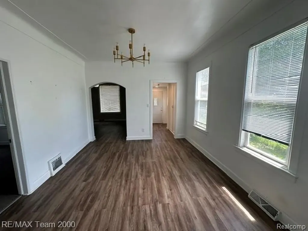 3075 23rd Street Detroit City MI 48216