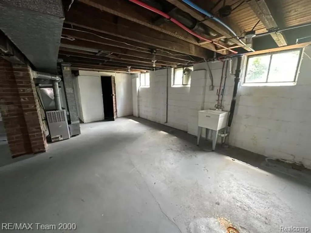 3075 23rd Street Detroit City MI 48216