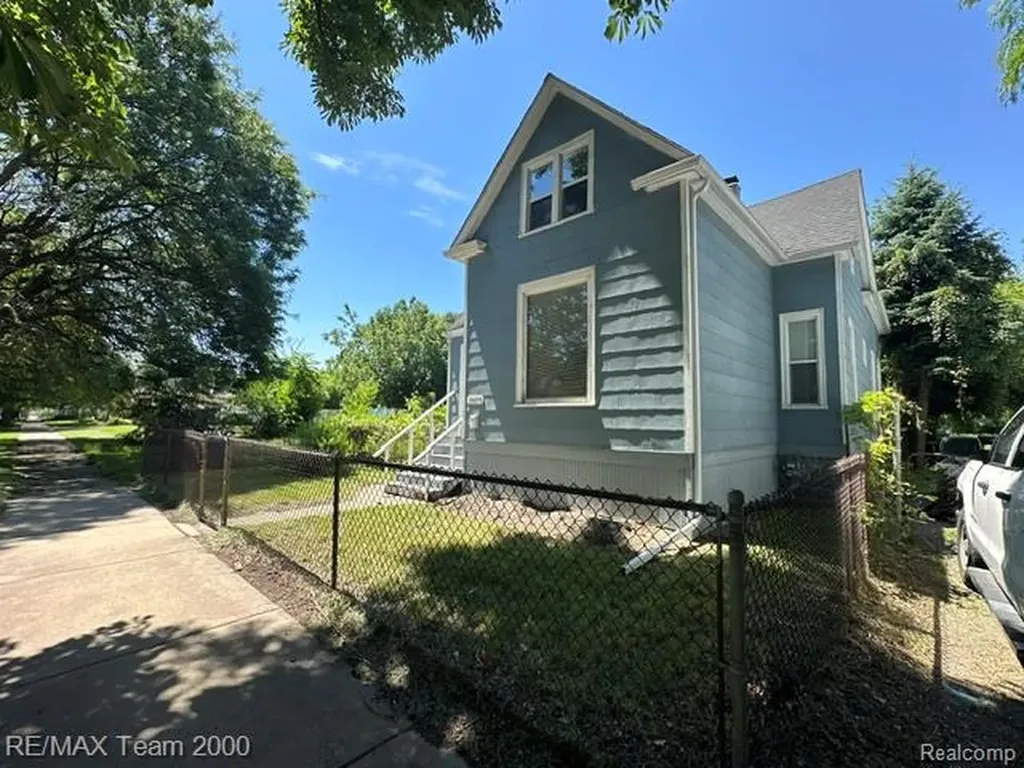 3075 23rd Street Detroit City MI 48216