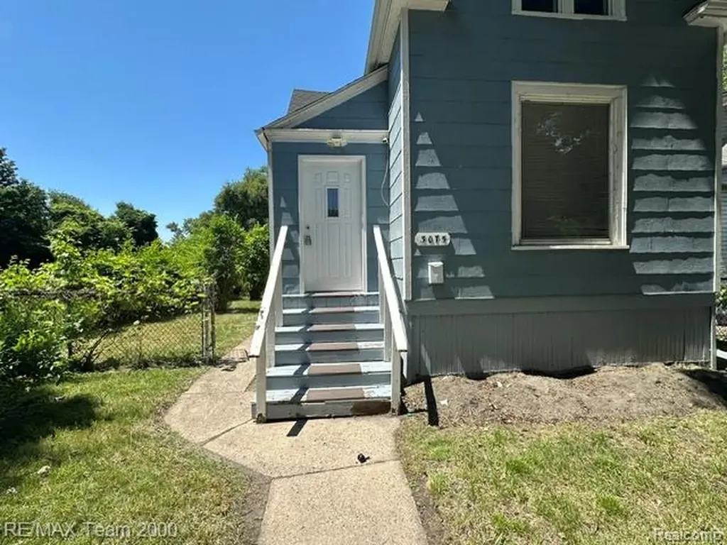 3075 23rd Street Detroit City MI 48216