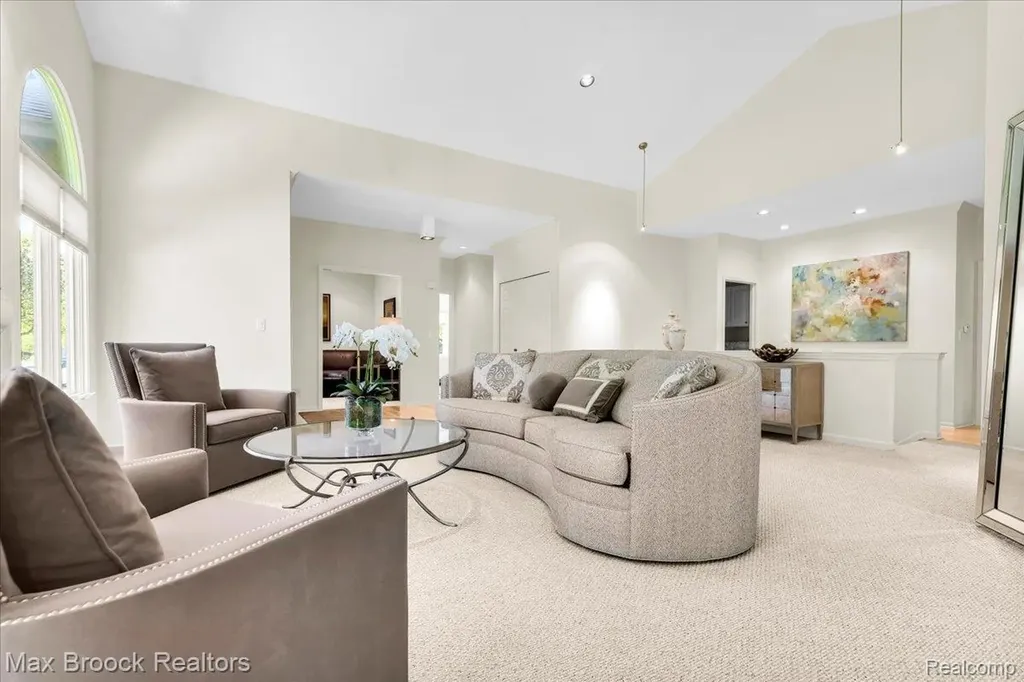 7330 Crackling Creek Circle West Bloomfield Charter Township MI 48322